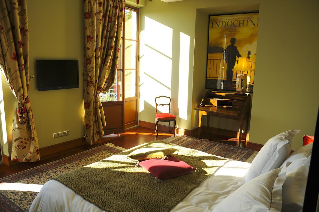 Castel Peyssard Bed & Breakfast Perigueux Ngoại thất bức ảnh